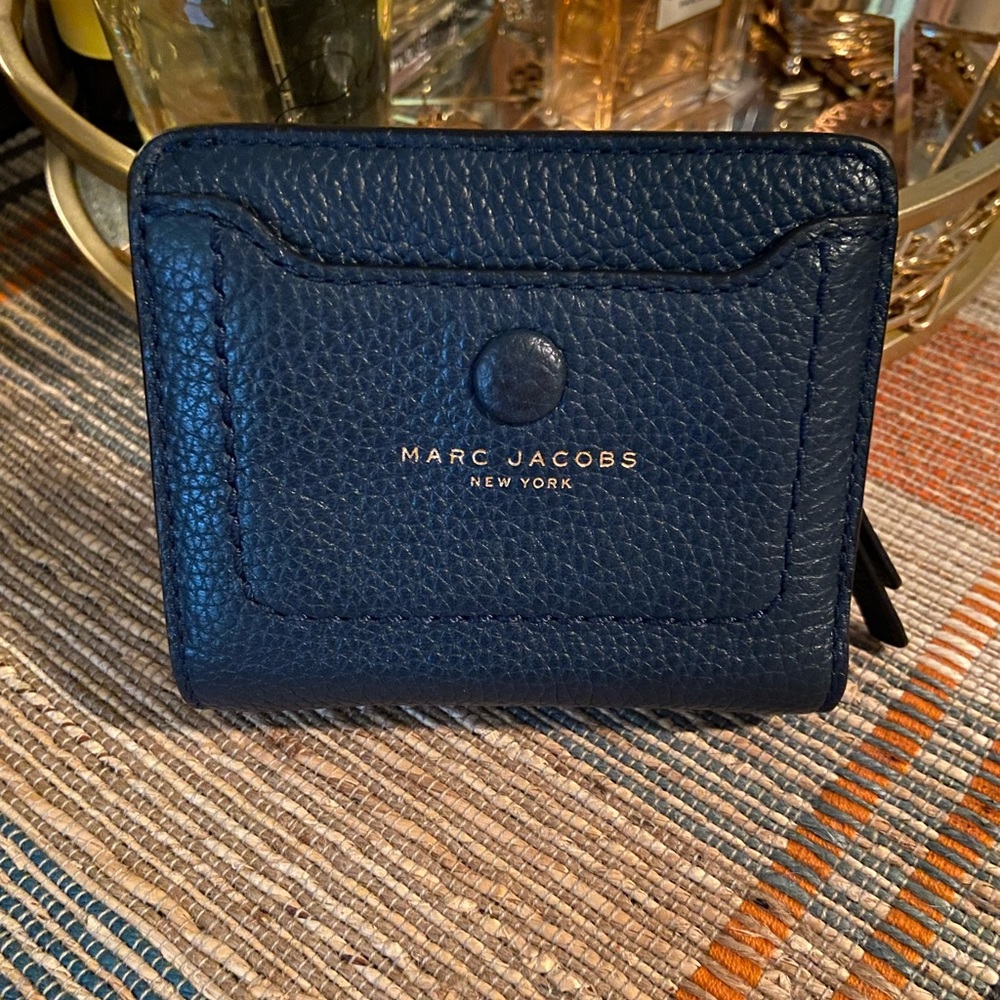 Marc Jacobs Wallet “ Excellent Condition “